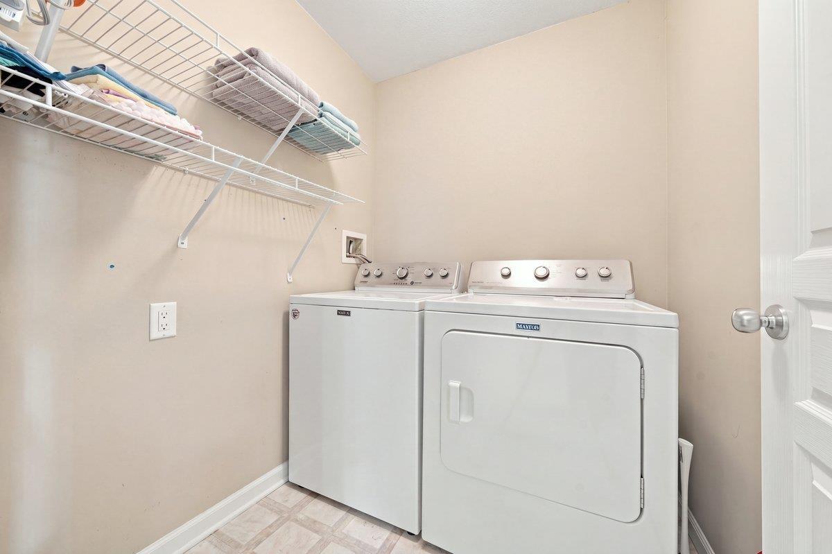 18589 67 Avenue Property Photo 20