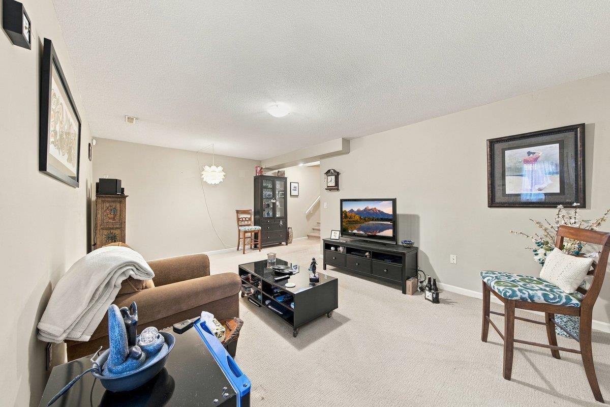 18589 67 Avenue Property Photo 22