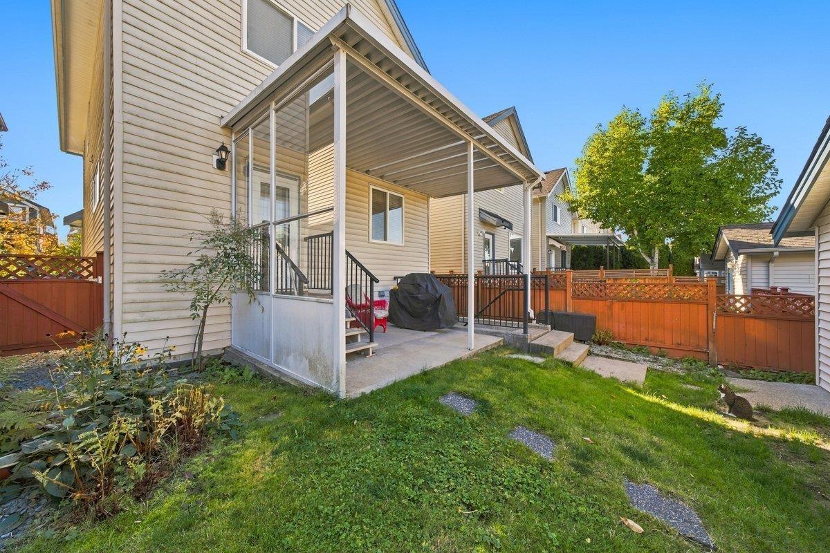 18589 67 Avenue Property Photo 30
