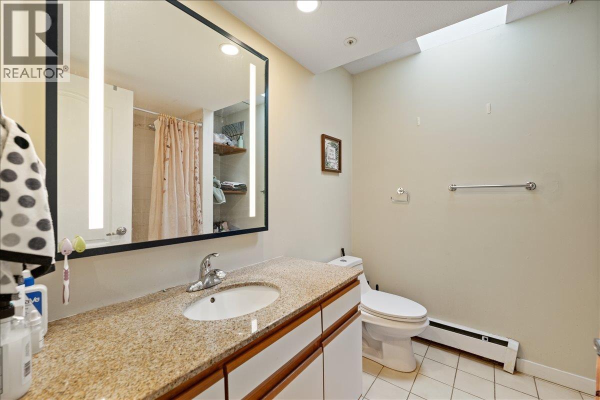 1375 E 18th Avenue Property Photo 25