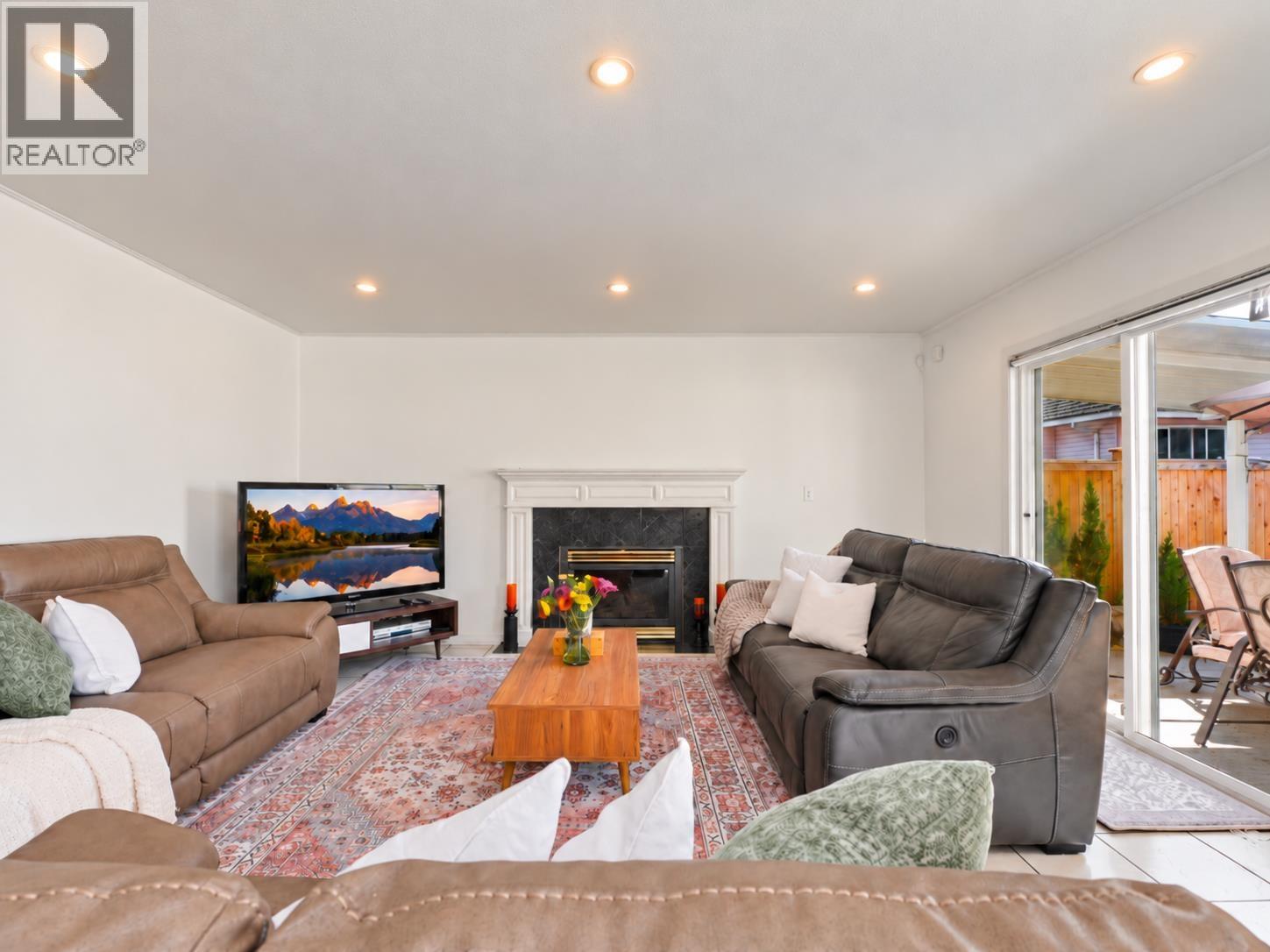 1226 Pitt River Road Property Photo 7
