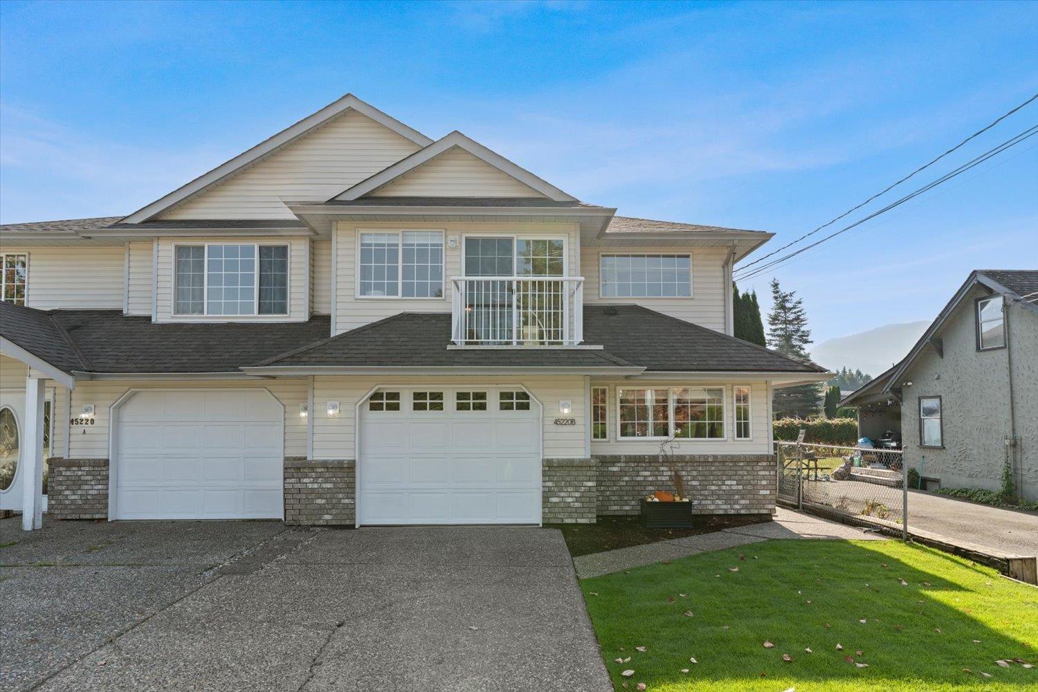 45220 South Sumas Road #b Property Photo 1