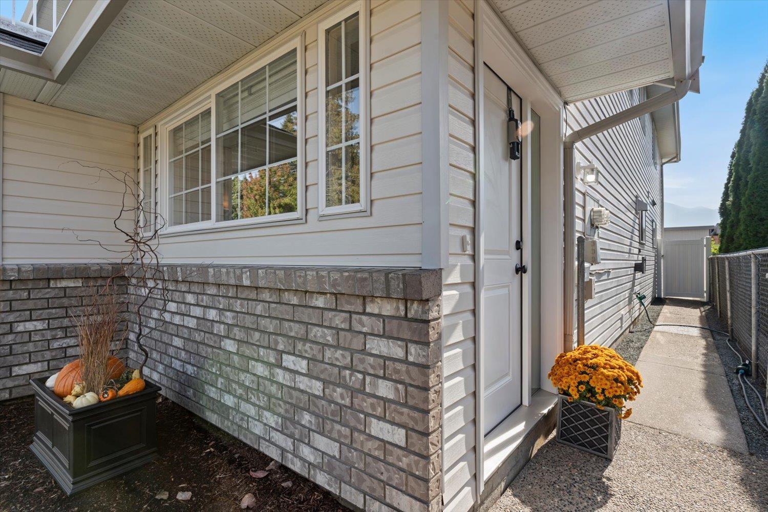 45220 South Sumas Road #b Property Photo 4