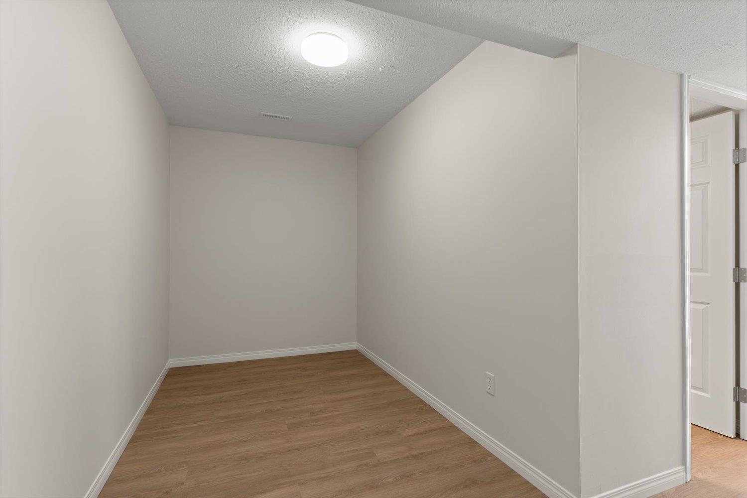 45220 South Sumas Road #b Property Photo 24