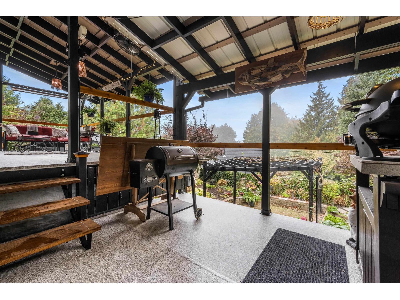 3631 Walden Street Property Photo 33