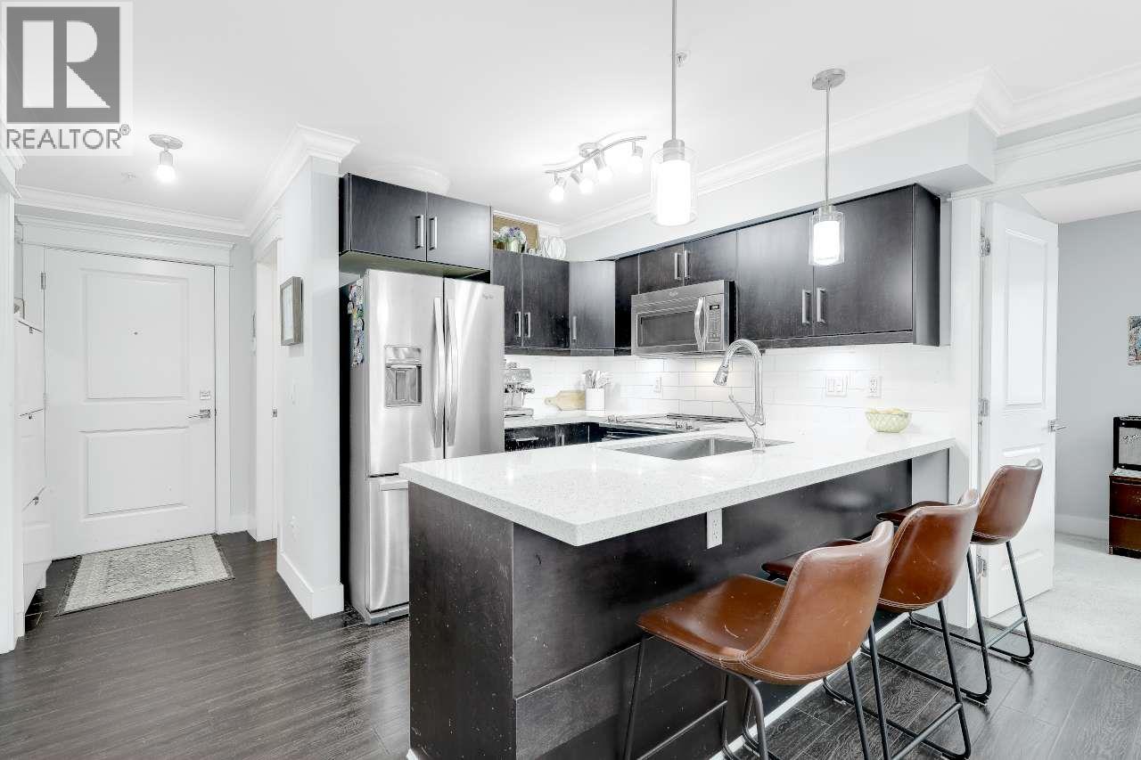 105 2268 Shaughnessy Street Property Photo 1