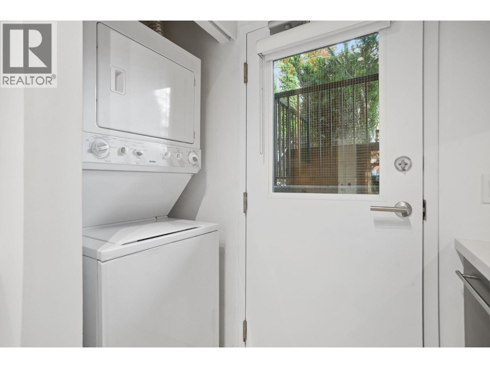 2818 Watson Street Property Photo 14