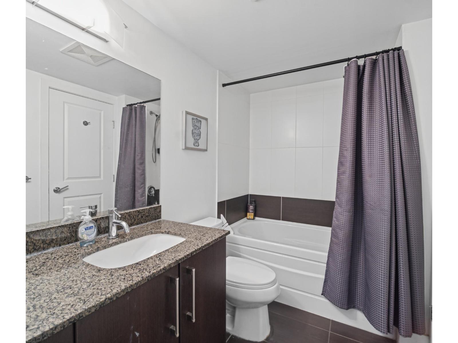 410 15745 Croydon Drive Property Photo 7