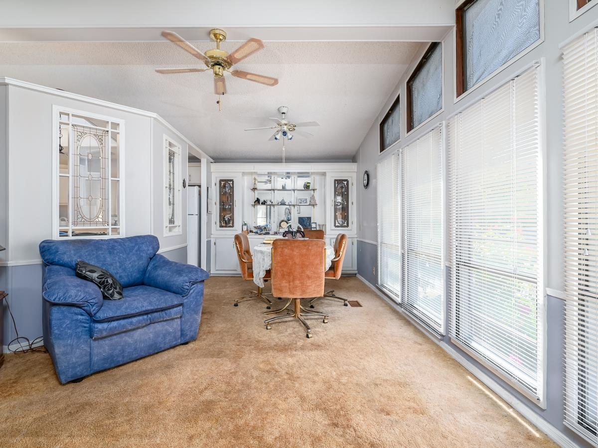 9 8670 156 Street Property Photo 7