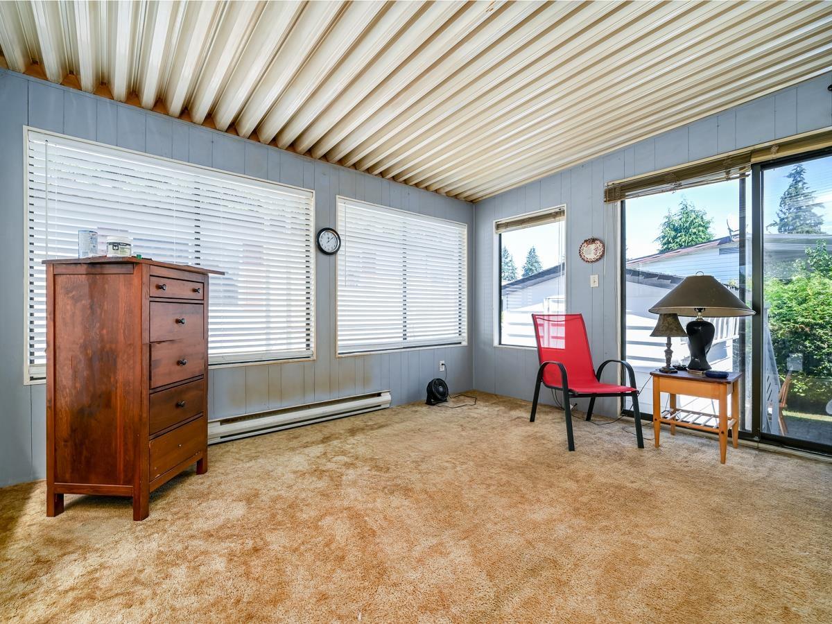 9 8670 156 Street Property Photo 14