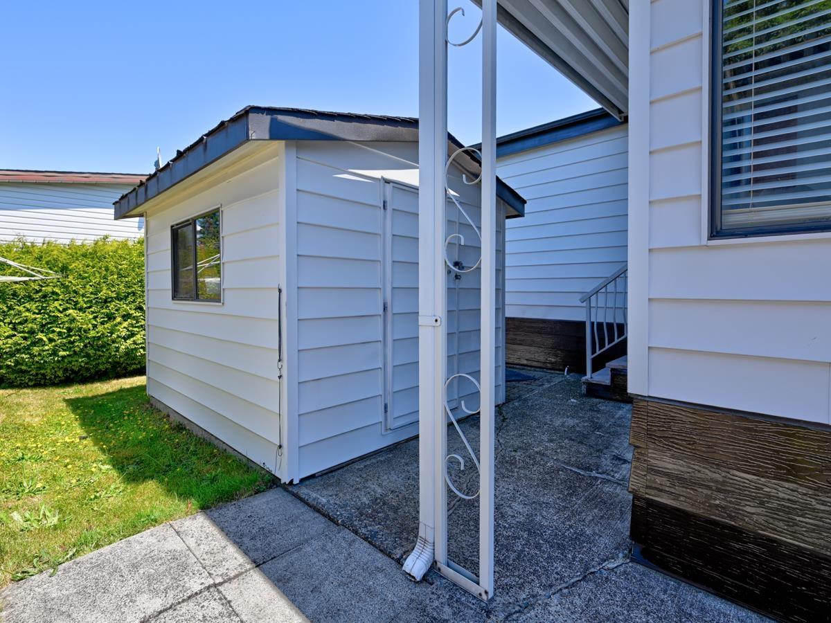 9 8670 156 Street Property Photo 22