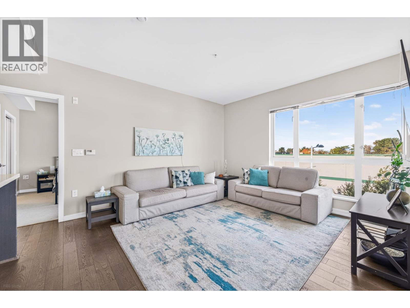305 7008 River Parkway Property Photo 7