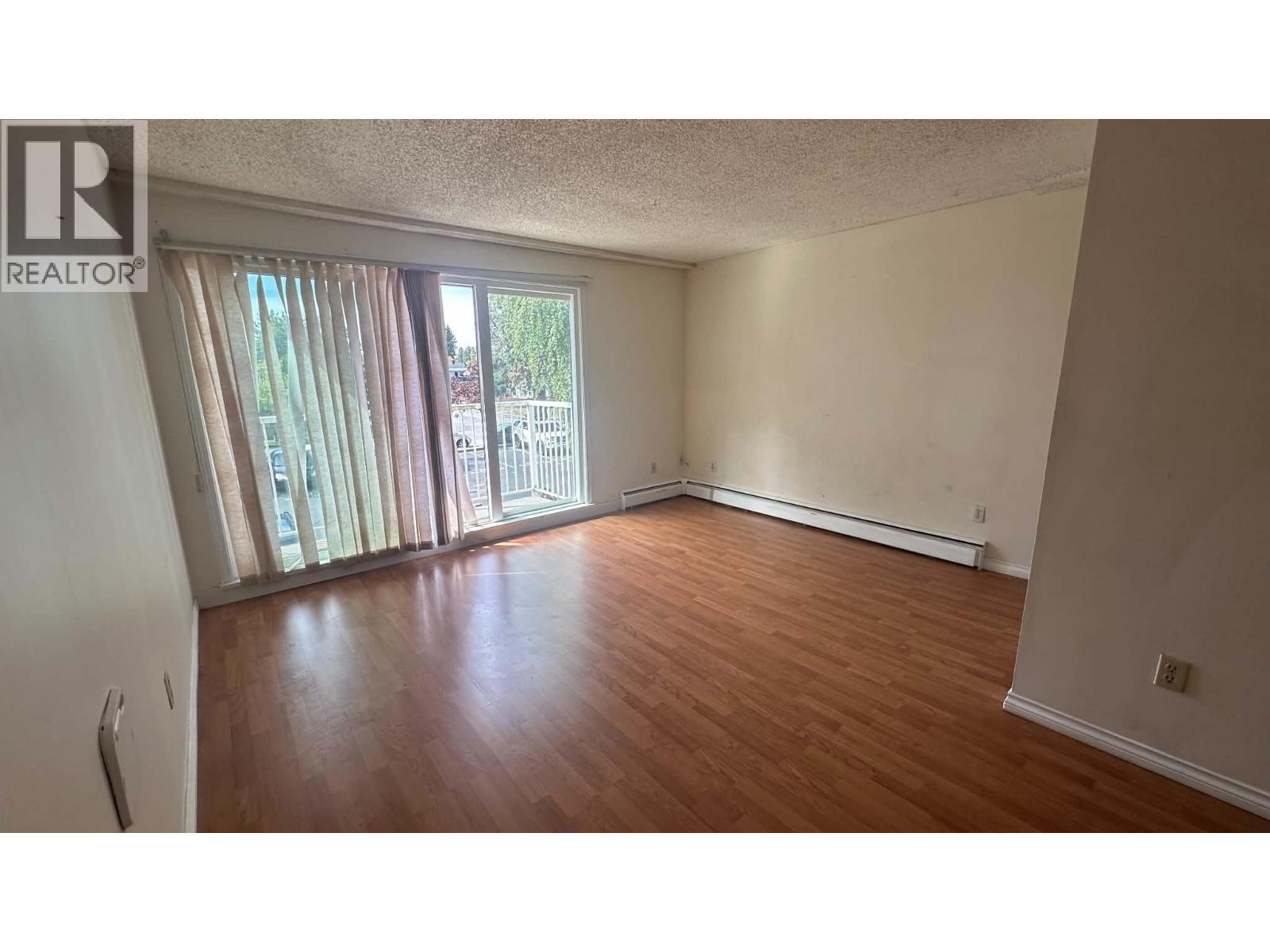 203 7280 Lindsay Road Property Photo 2