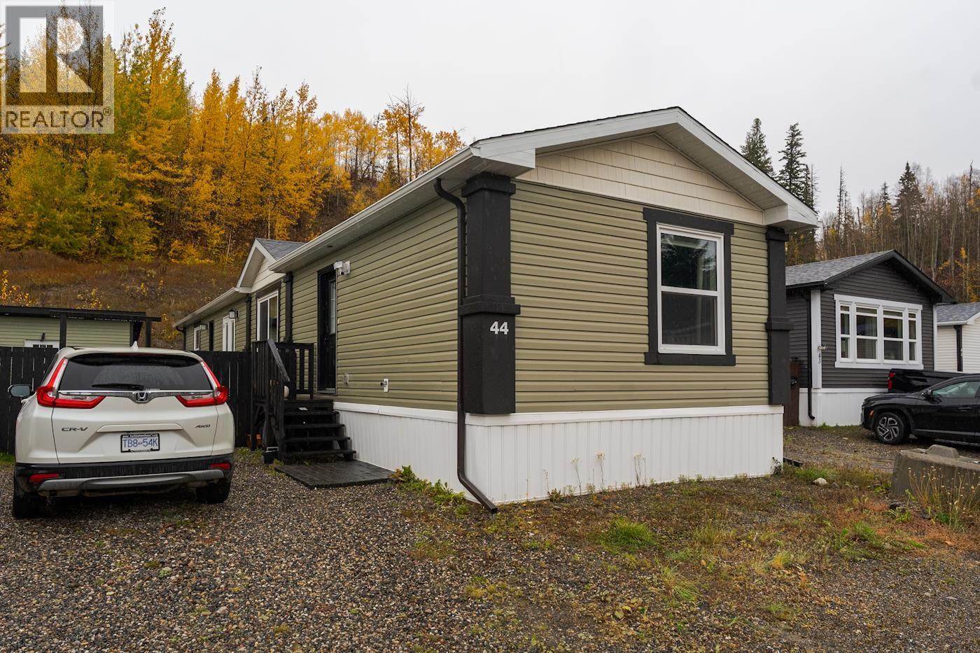 44 5164 Hart Highway Property Photo 1