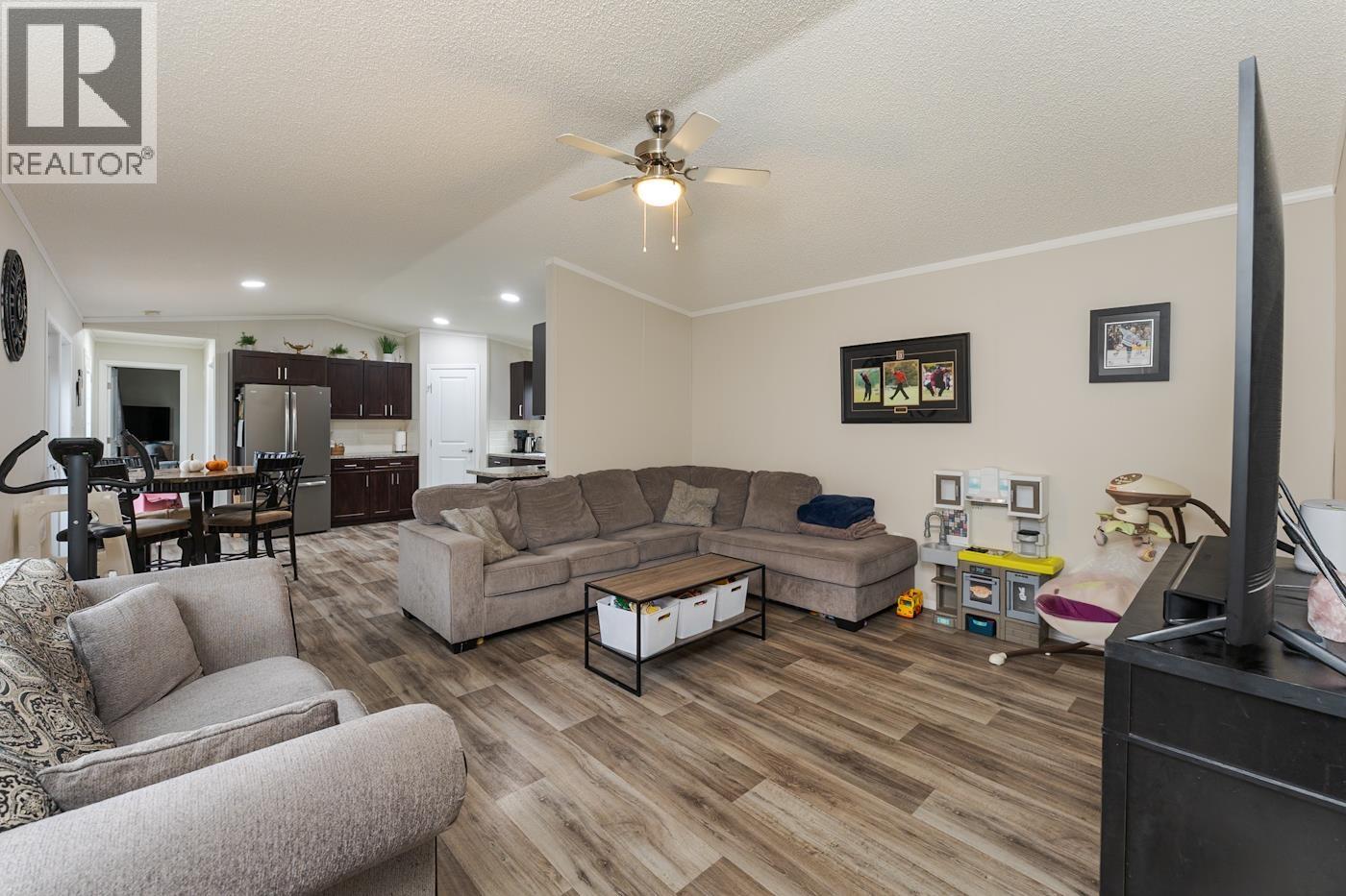 44 5164 Hart Highway Property Photo 16
