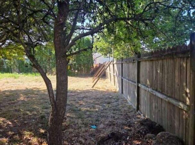 20110 53 Avenue Property Photo 3