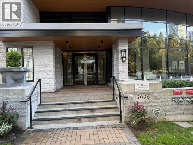1505 3096 WINDSOR GATE Property Photo 1
