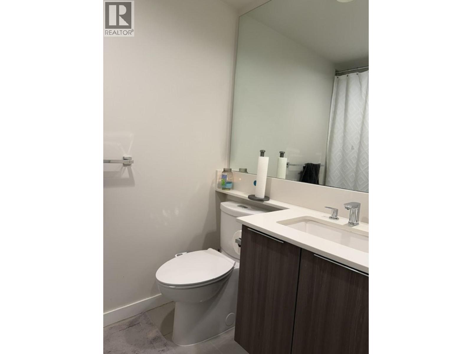 1505 3096 Windsor Gate Property Photo 14