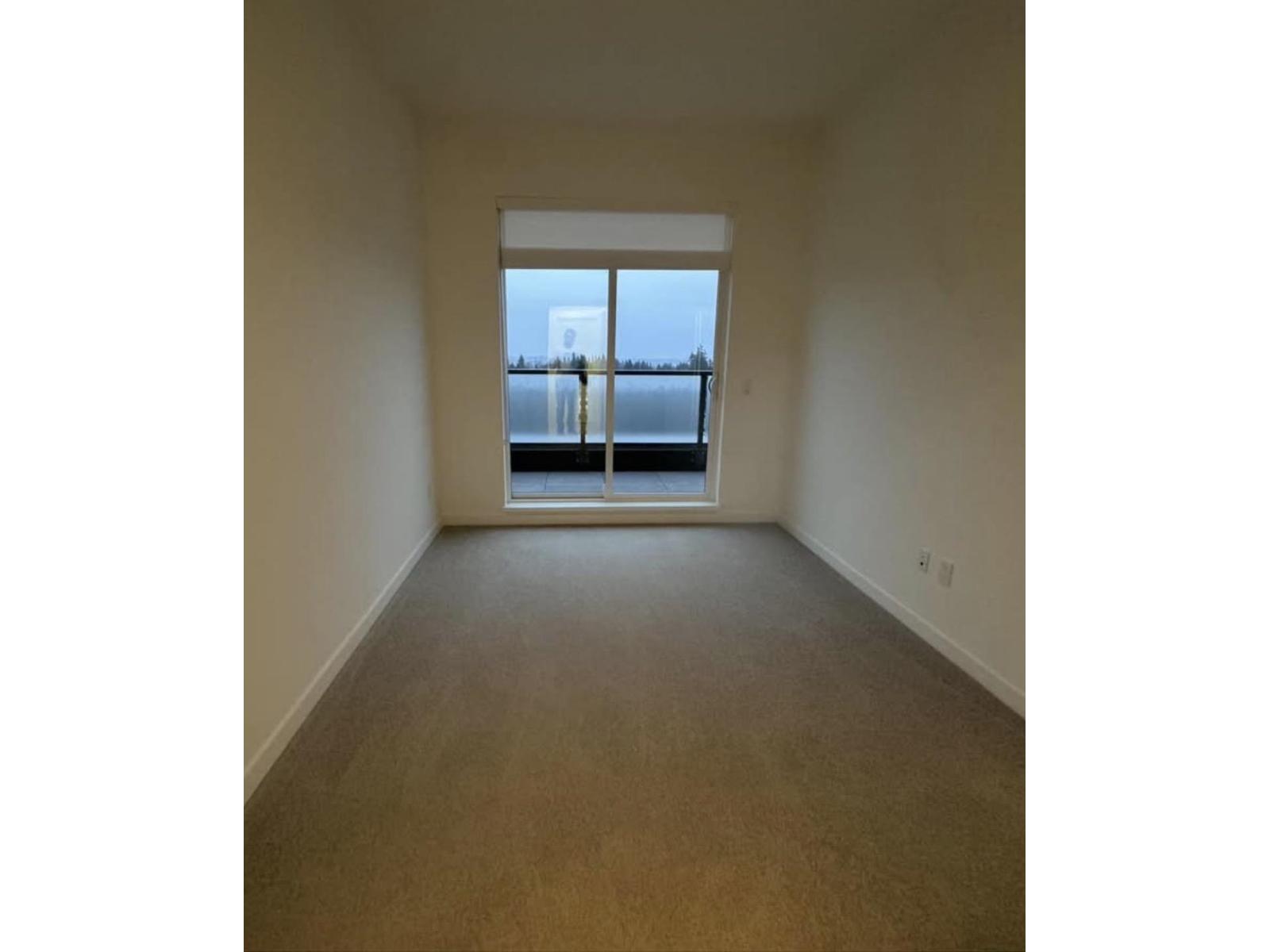 616 15738 85 Avenue Property Photo 4
