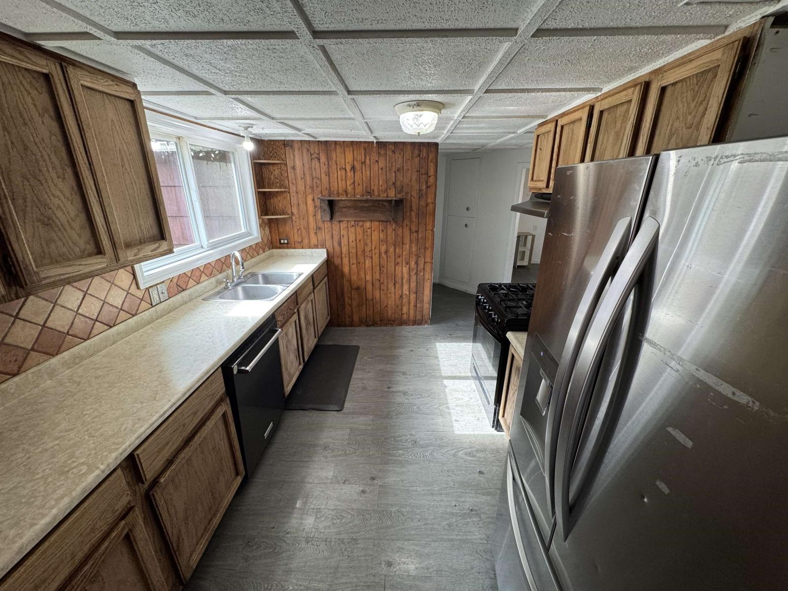52844 Yale Road Property Photo 8