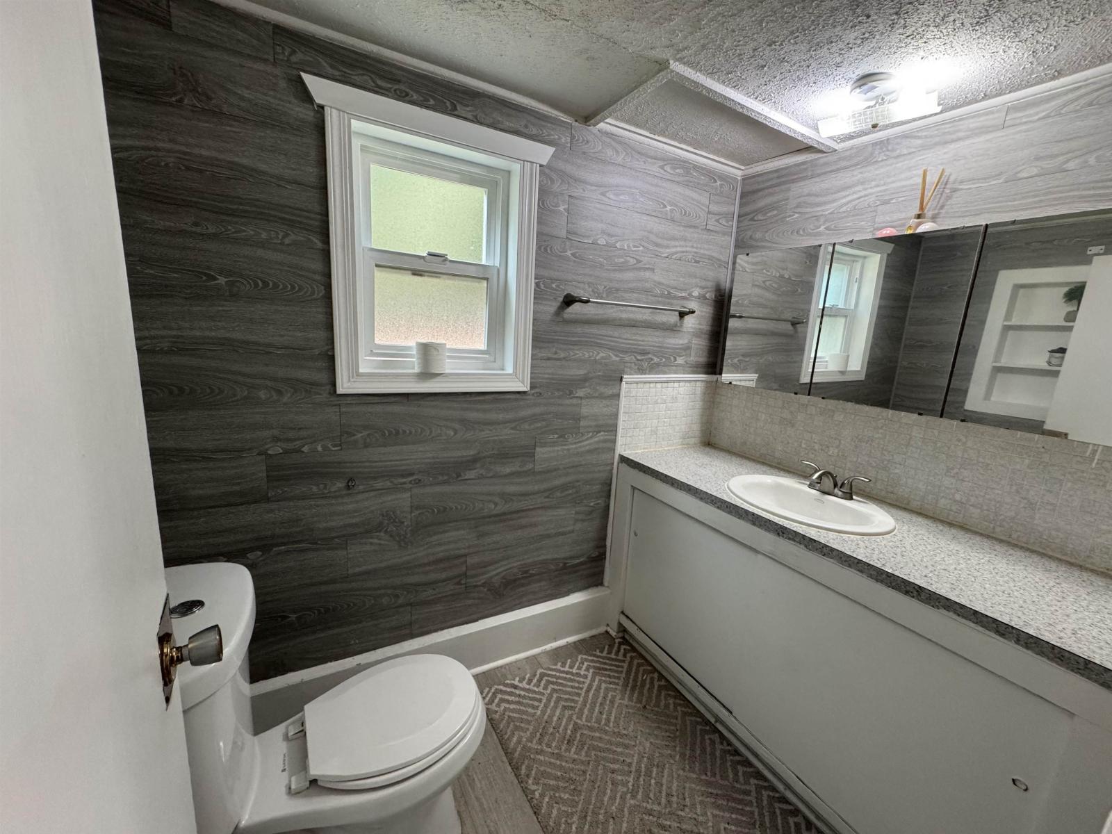 52844 Yale Road Property Photo 12