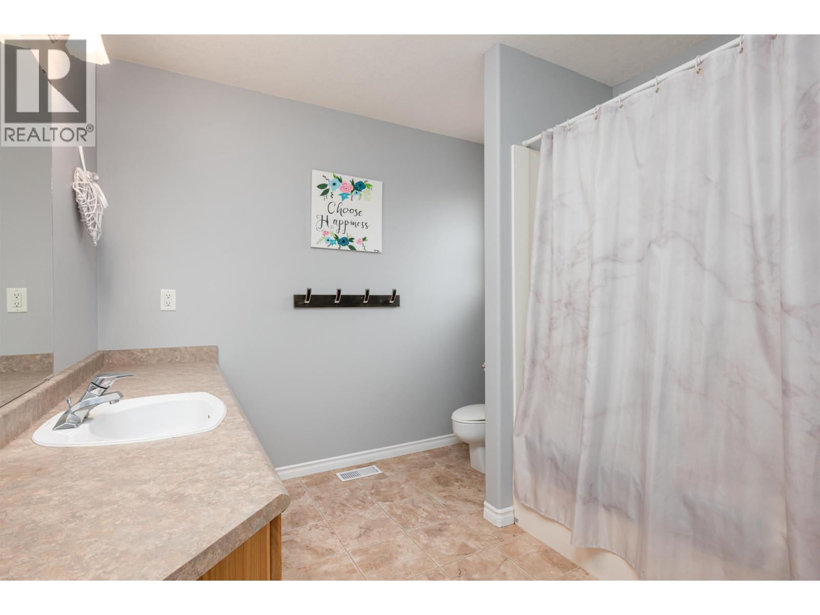 6915 Chartwell Crescent Property Photo 30