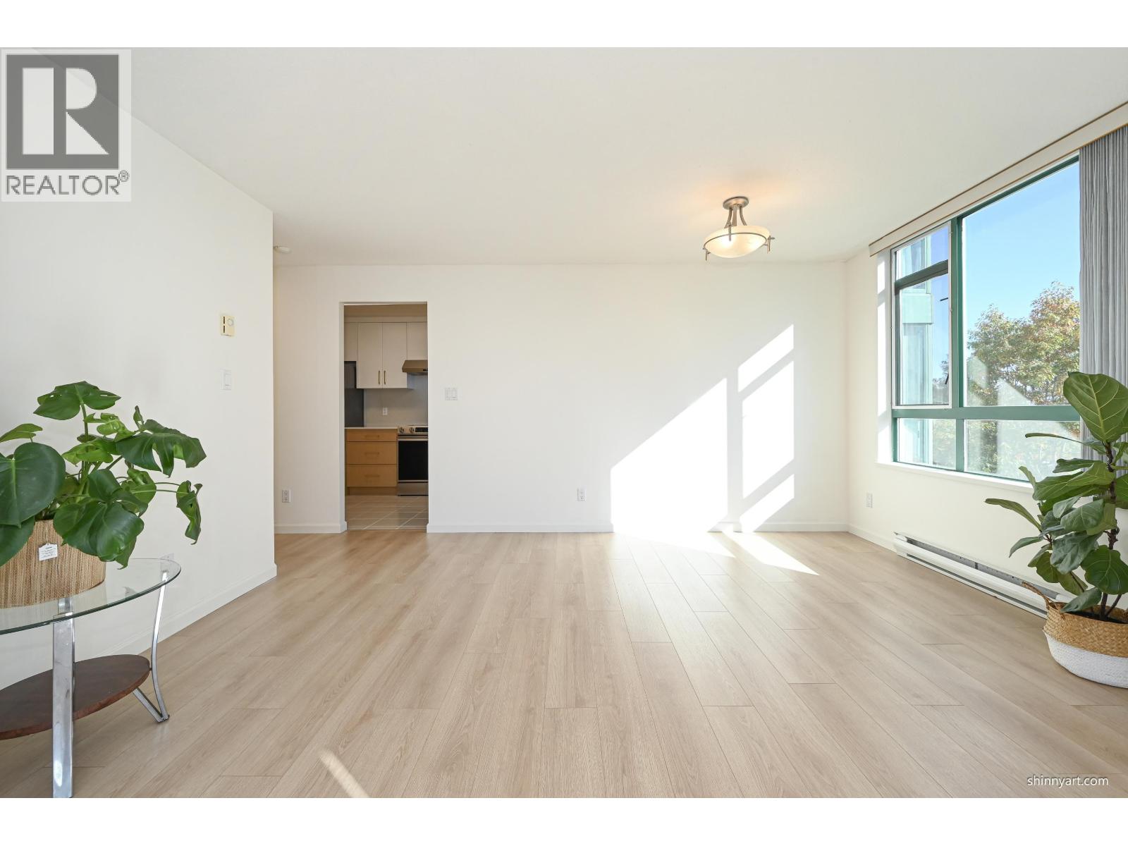 604 5833 Wilson Avenue Property Photo 6