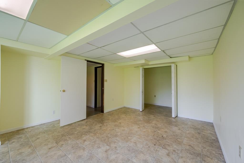34355 Jasper Avenue Property Photo 14