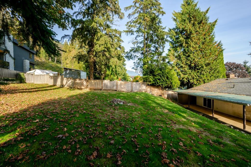 34355 Jasper Avenue Property Photo 17