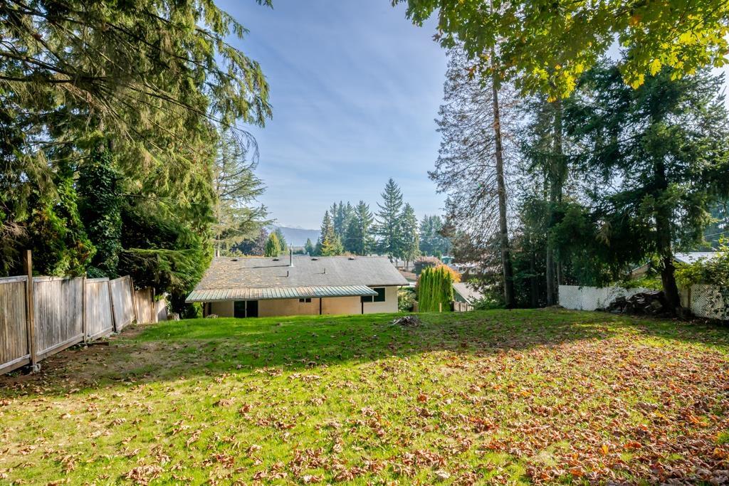 34355 Jasper Avenue Property Photo 18