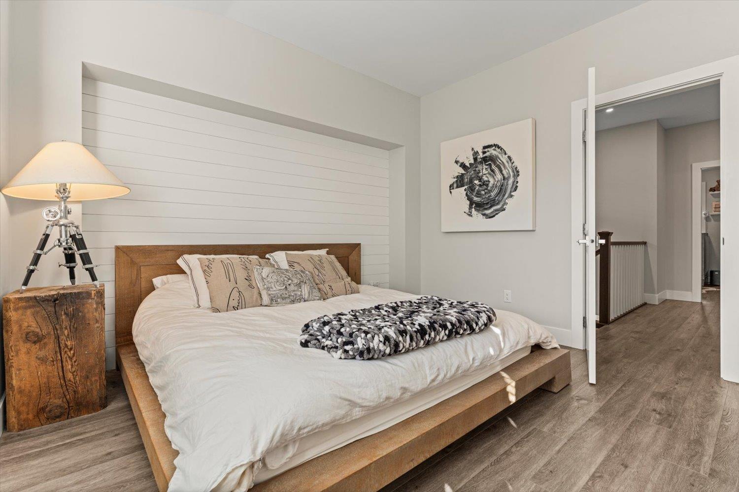 34110 Larch Street Property Photo 14