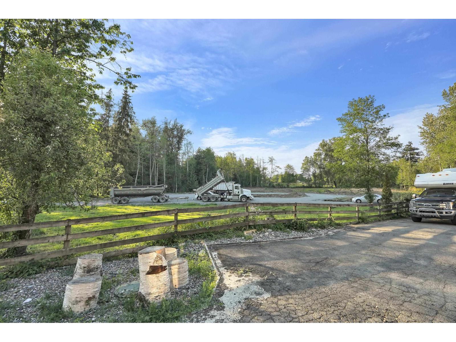 25887 60 Avenue Property Photo 28