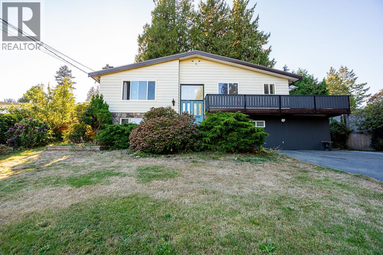 1111 English Bluff Road Property Photo 1