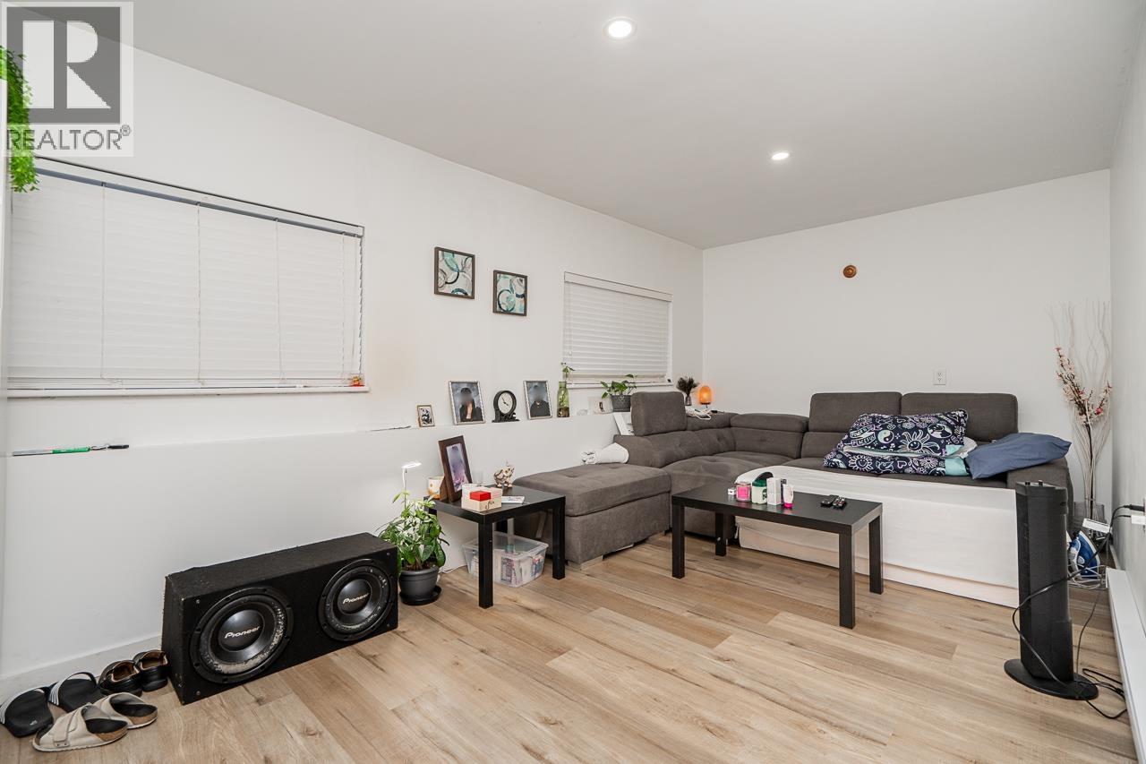 1111 English Bluff Road Property Photo 15