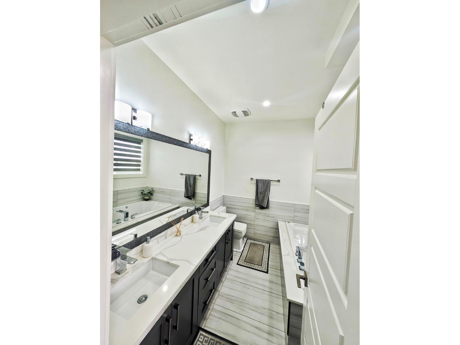 27641 Lunderberg Avenue Property Photo 19