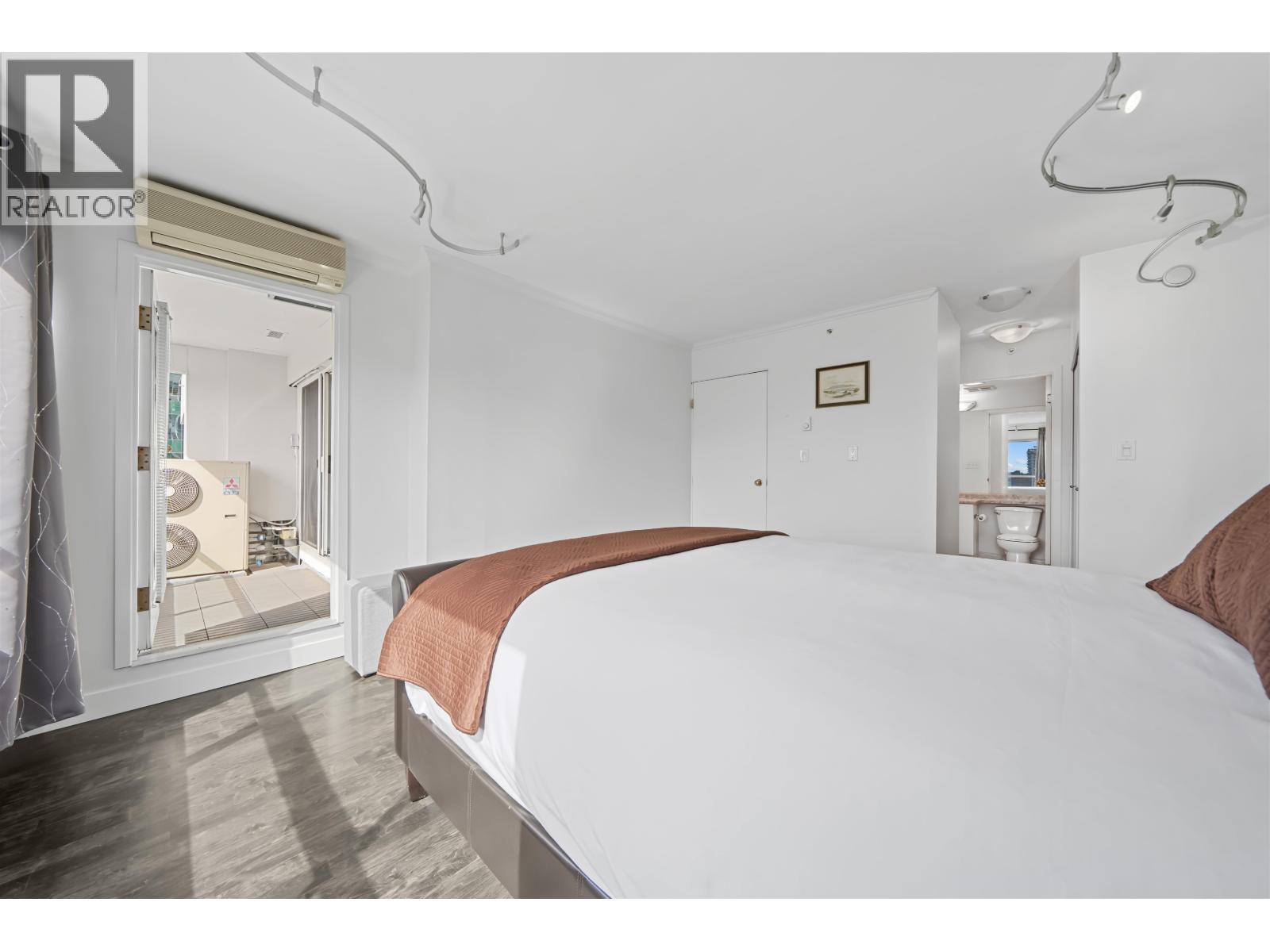 1908 1060 Alberni Street Property Photo 15