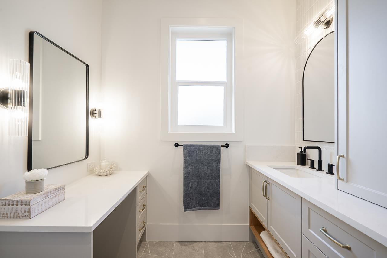 102 13711 16 Avenue Property Photo 15
