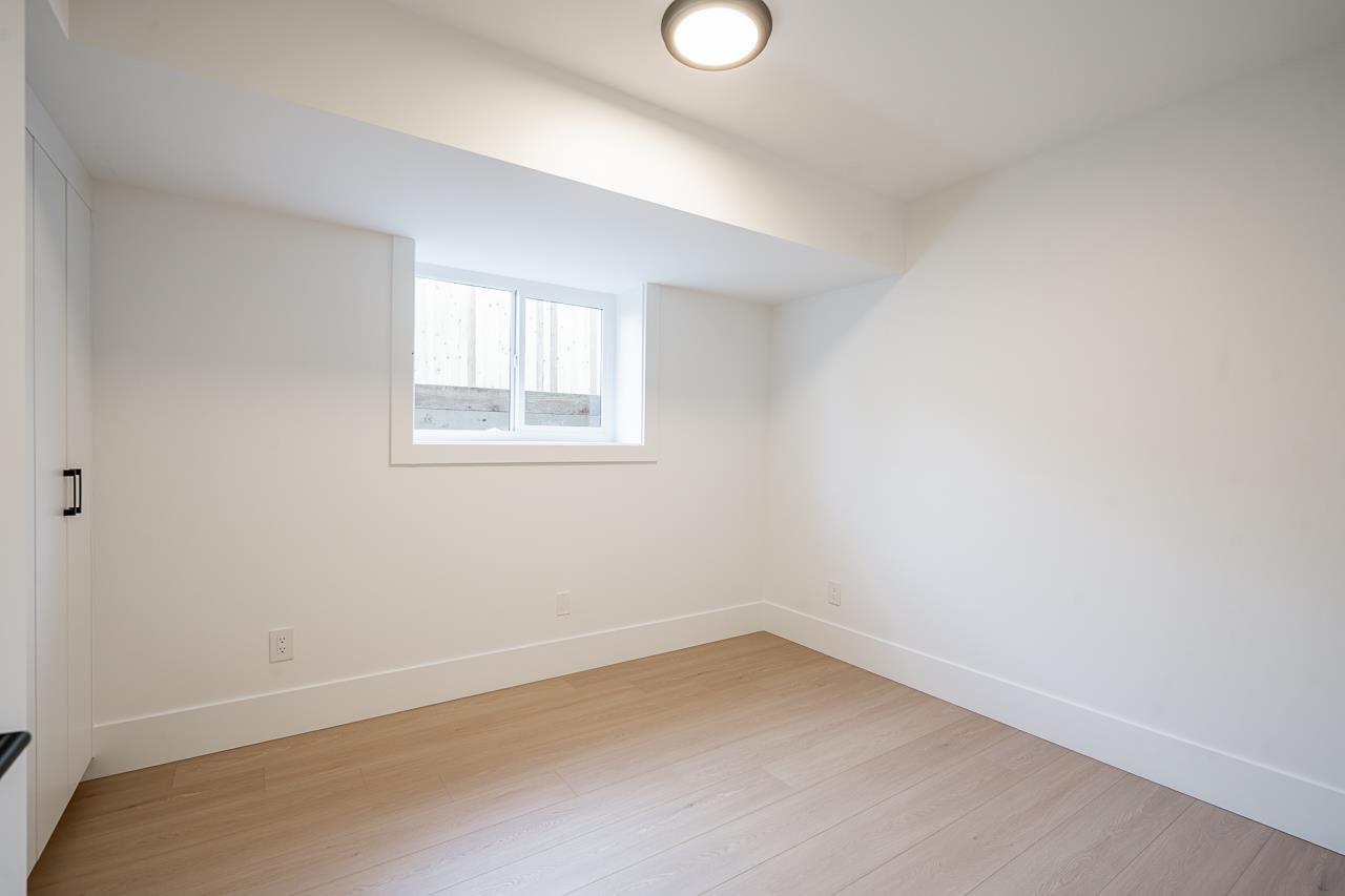 102 13711 16 Avenue Property Photo 24