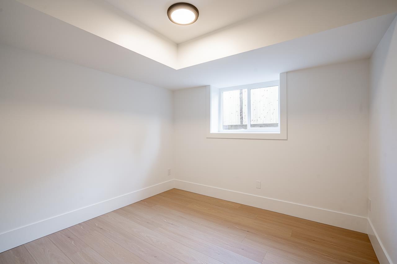 102 13711 16 Avenue Property Photo 26