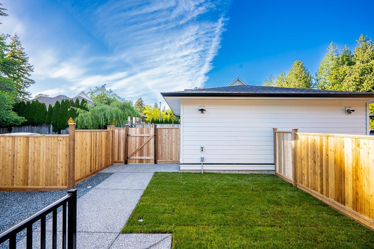 102 13711 16 Avenue Property Photo 35