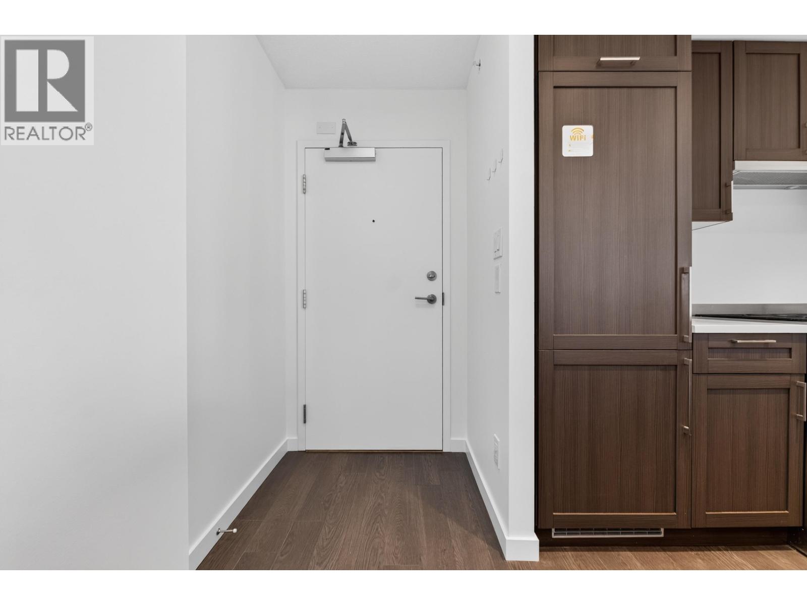 1702 5515 Boundary Road Property Photo 11