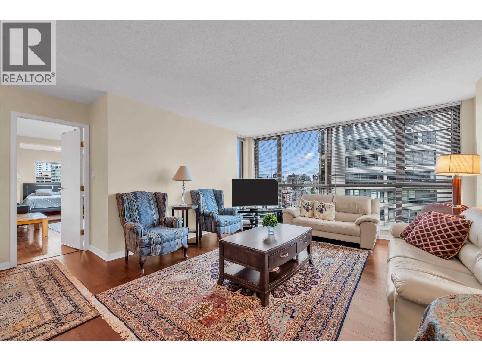 2302 1367 Alberni Street Property Photo 6