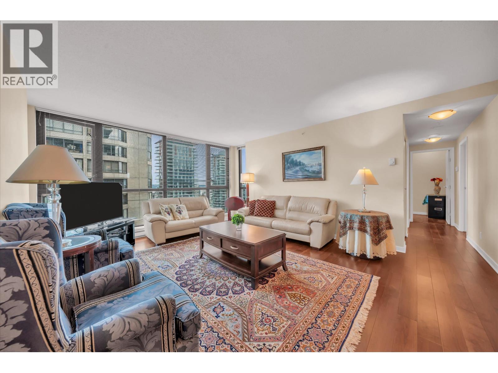 2302 1367 Alberni Street Property Photo 7