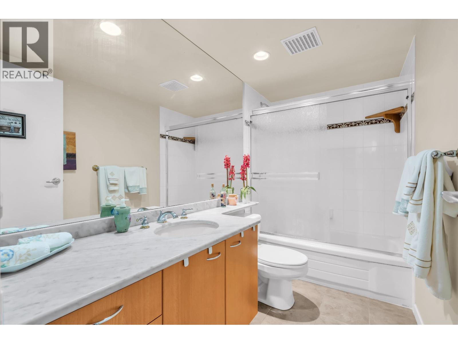 2302 1367 Alberni Street Property Photo 20