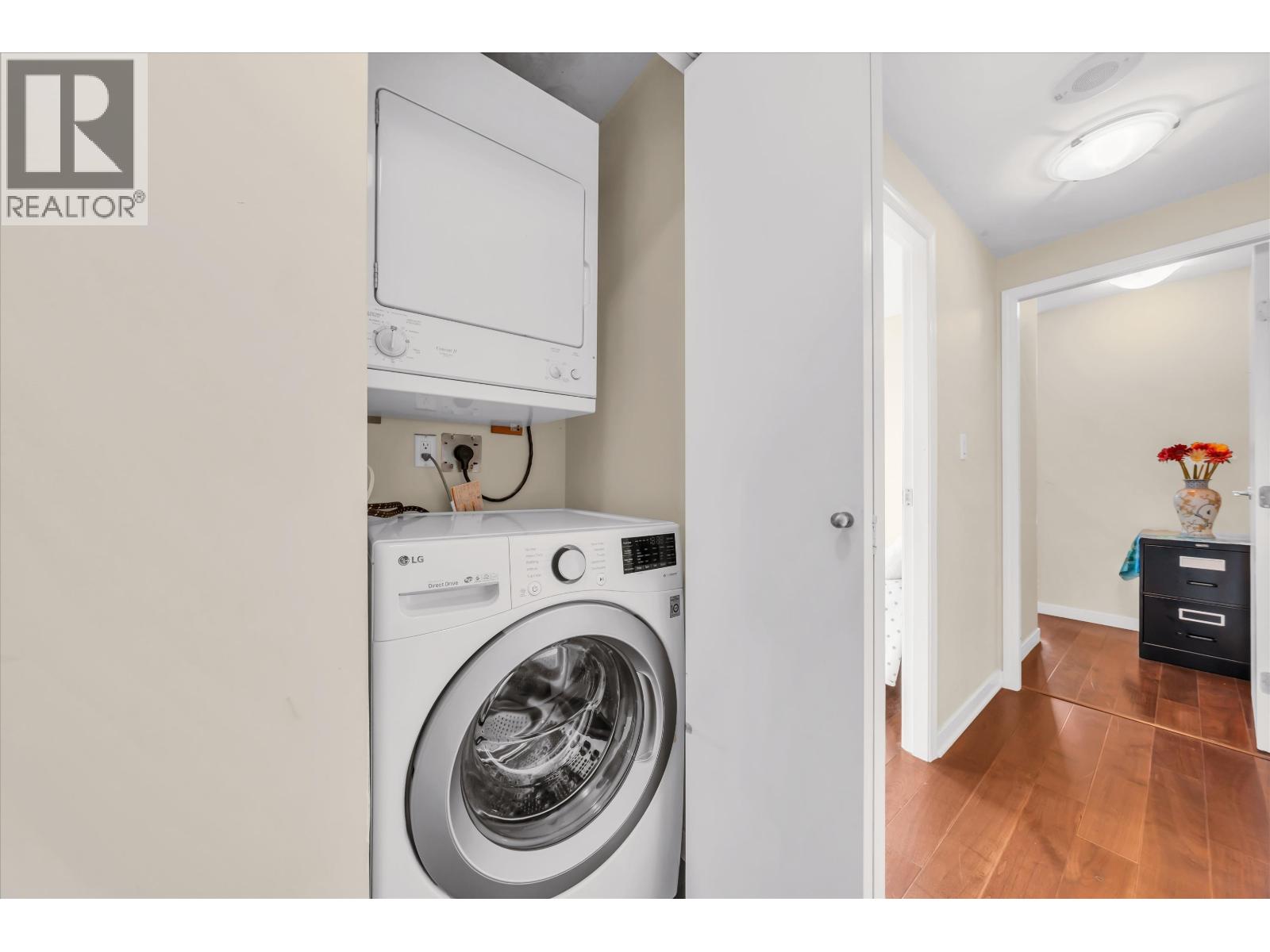 2302 1367 Alberni Street Property Photo 26