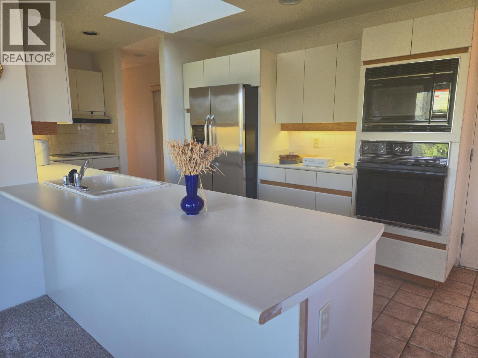 4764 Woodburn Road Property Photo 11