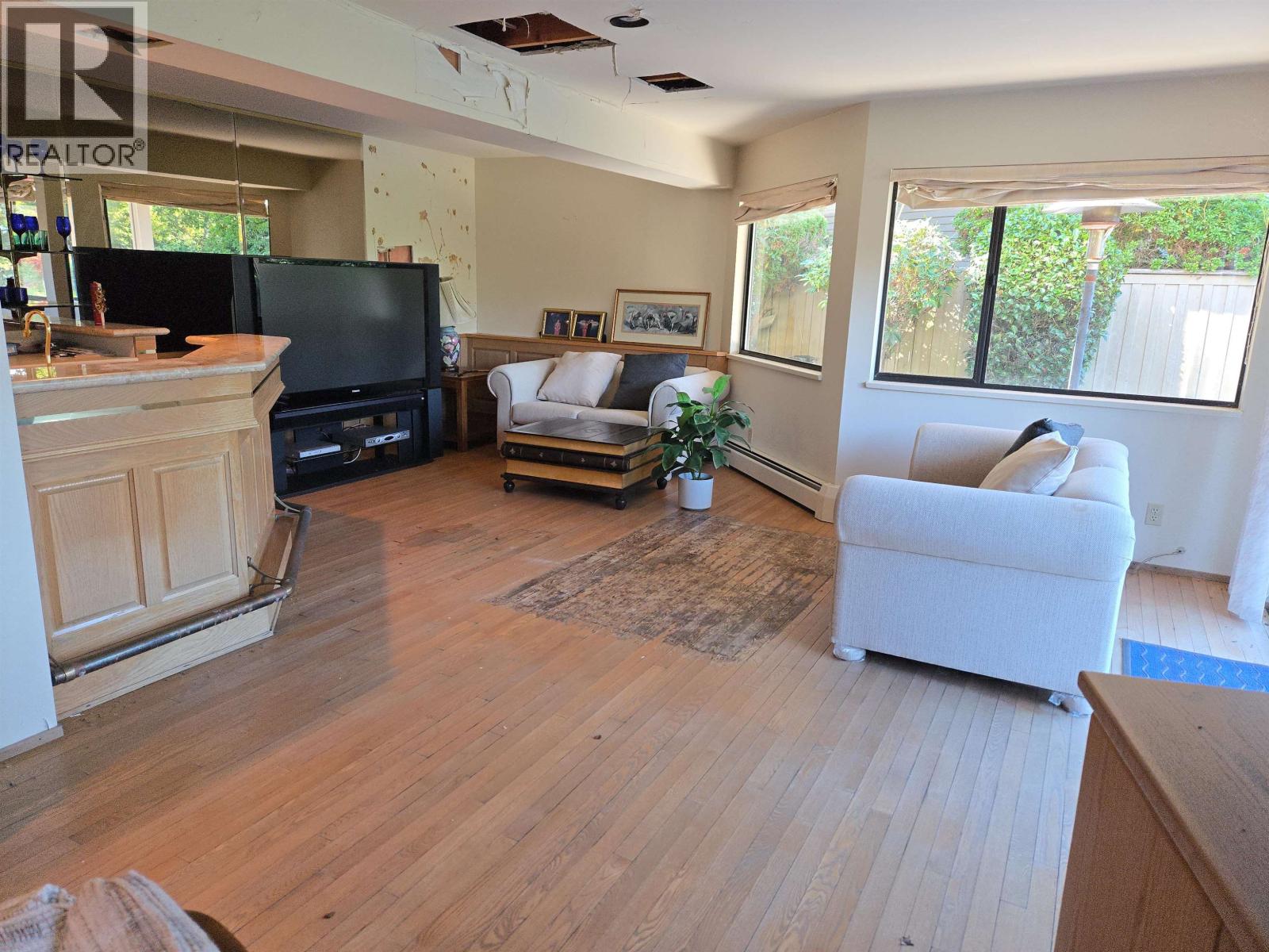 4764 Woodburn Road Property Photo 28