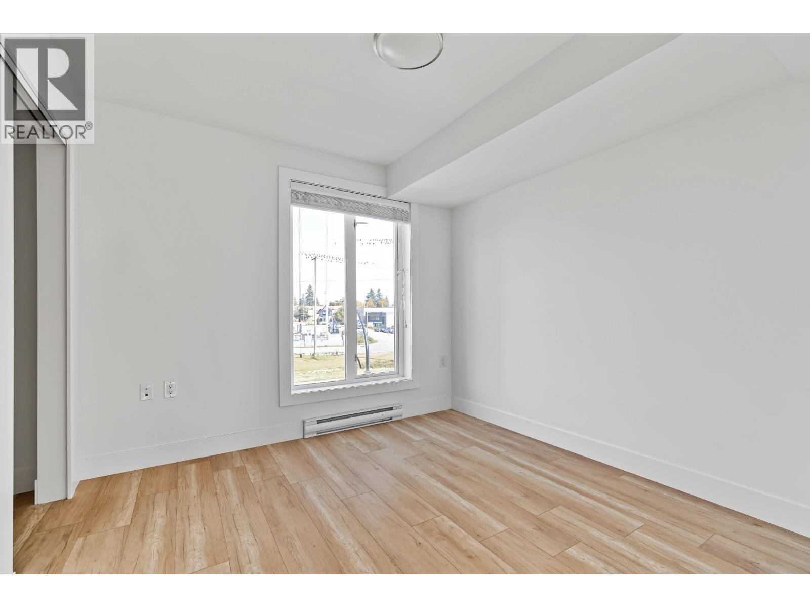 11 6288 Beresford Street Property Photo 11
