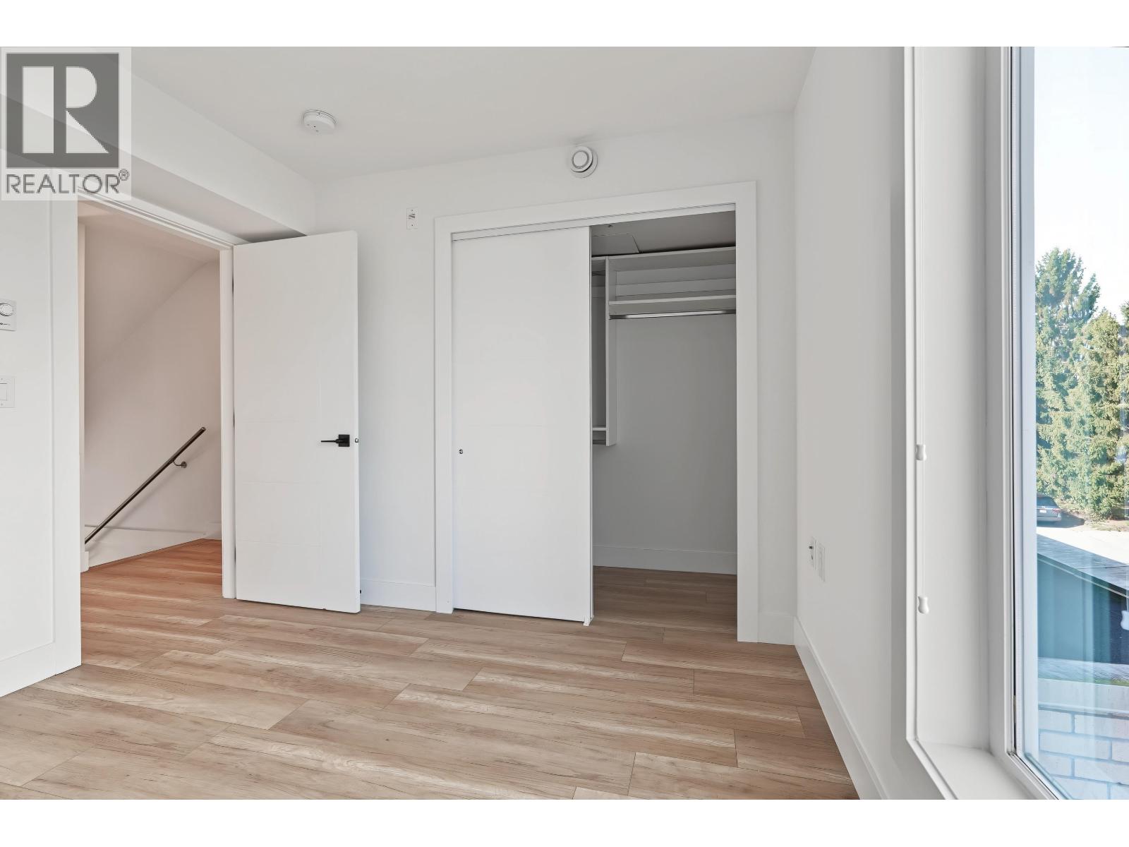 11 6288 Beresford Street Property Photo 12
