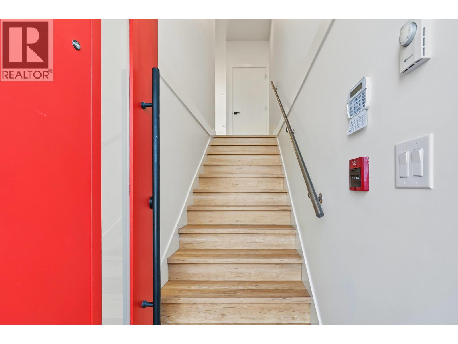 11 6288 Beresford Street Property Photo 25